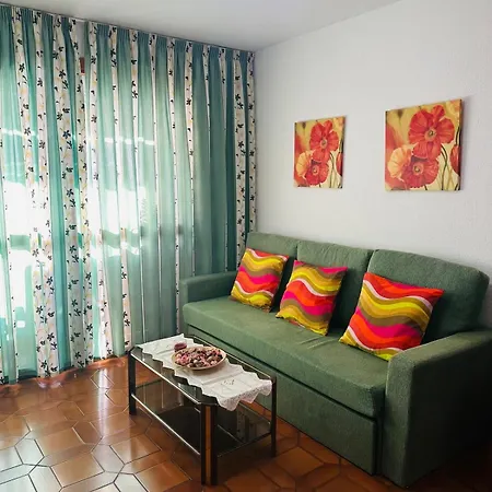 By Diana 2 Apartment